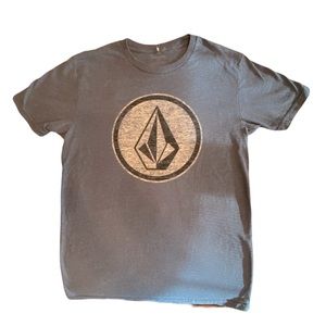 Volcom t-shirt